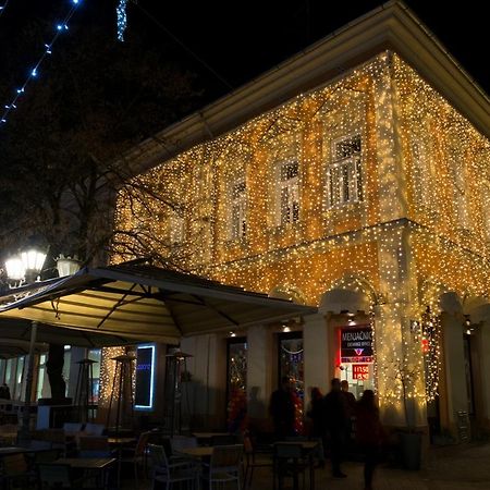 Corso Rooms City Centre Нови Сад Екстериор снимка