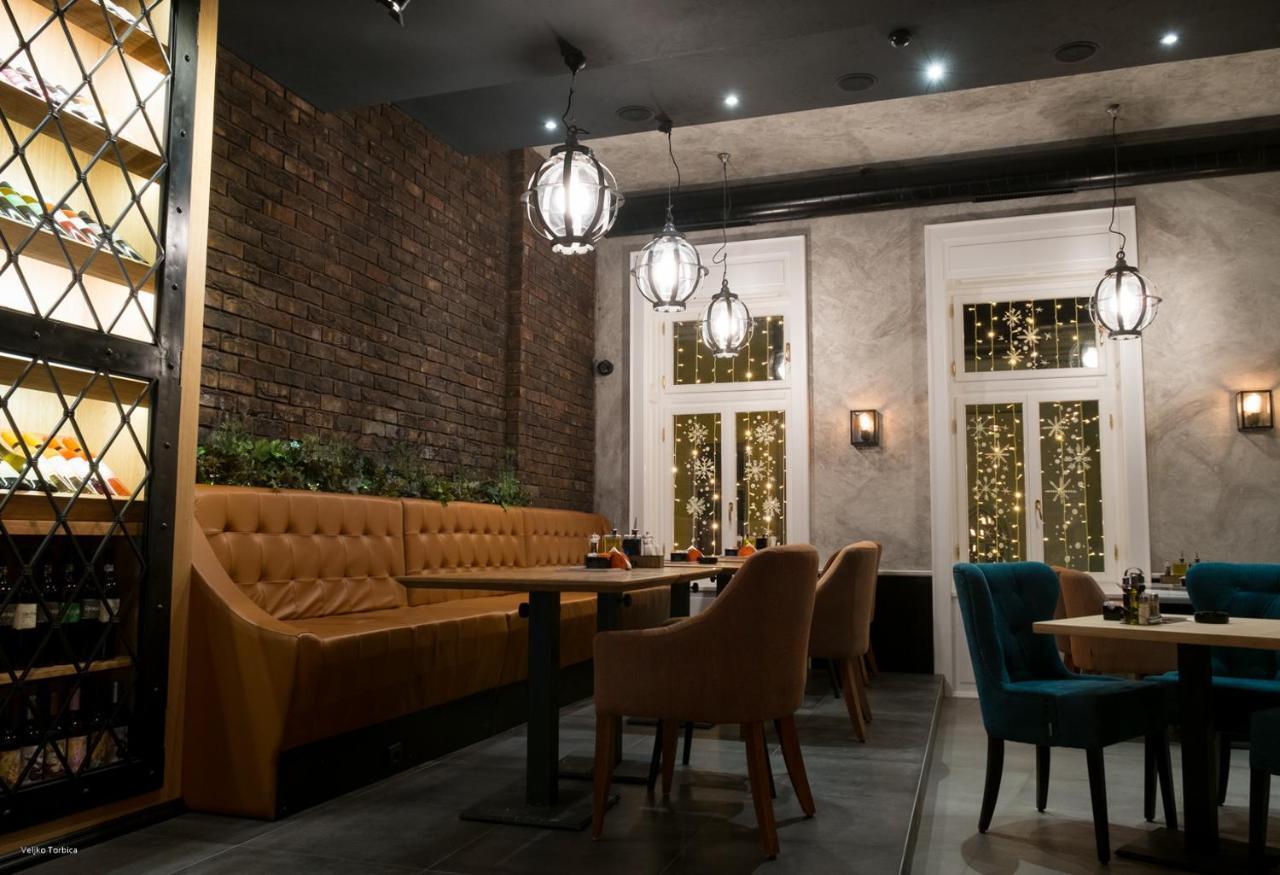 Corso Rooms City Centre Нови Сад Екстериор снимка