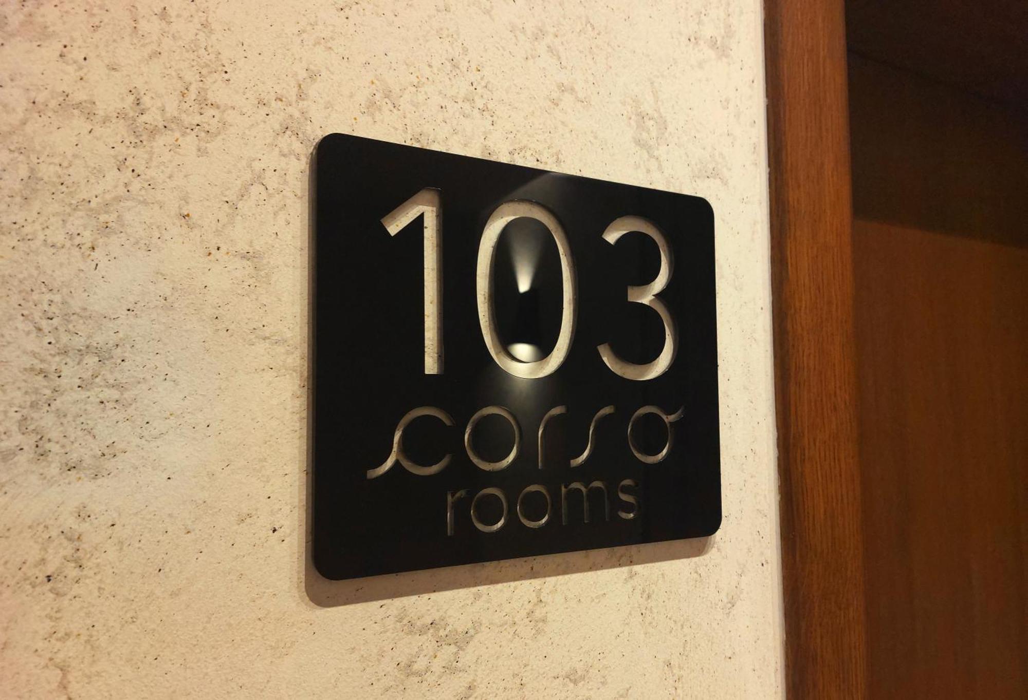 Corso Rooms City Centre Нови Сад Стая снимка